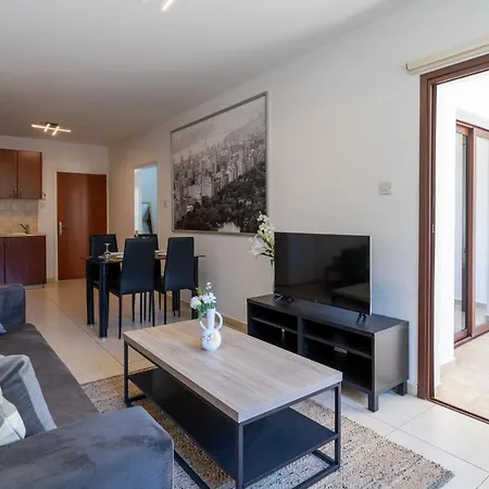 Mia 1-Br Apartment & Balcony In Larnaca * Larnaca