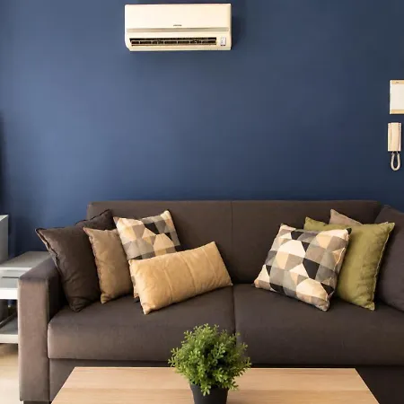Daire Mia 1-br & Balcony In *